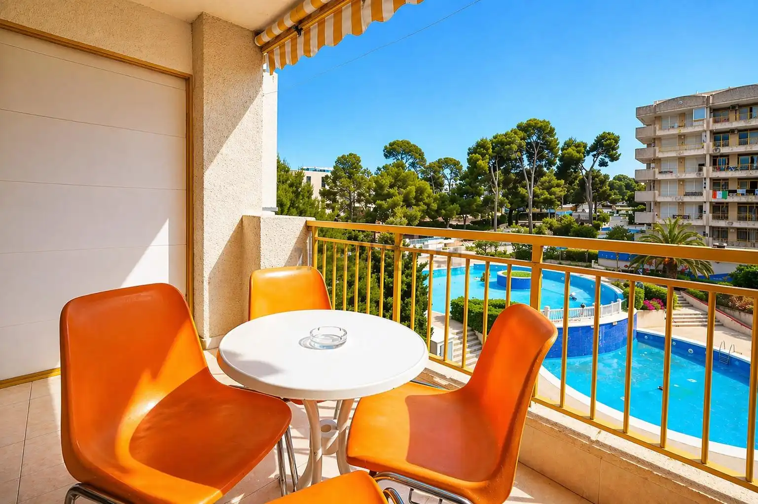 Terraza de Apartamento en venta en Salou con Jardín privado, Terraza y Amueblado