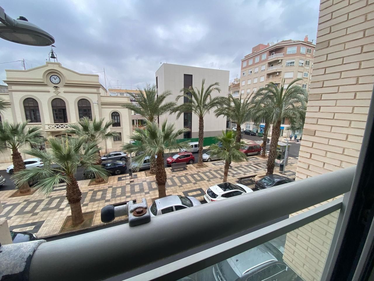 Exterior view of Flat to rent in Castellón de la Plana / Castelló de la Plana  with Air Conditioner, Terrace and Furnished