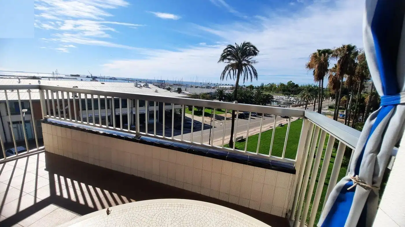 Flat for sale in Centre