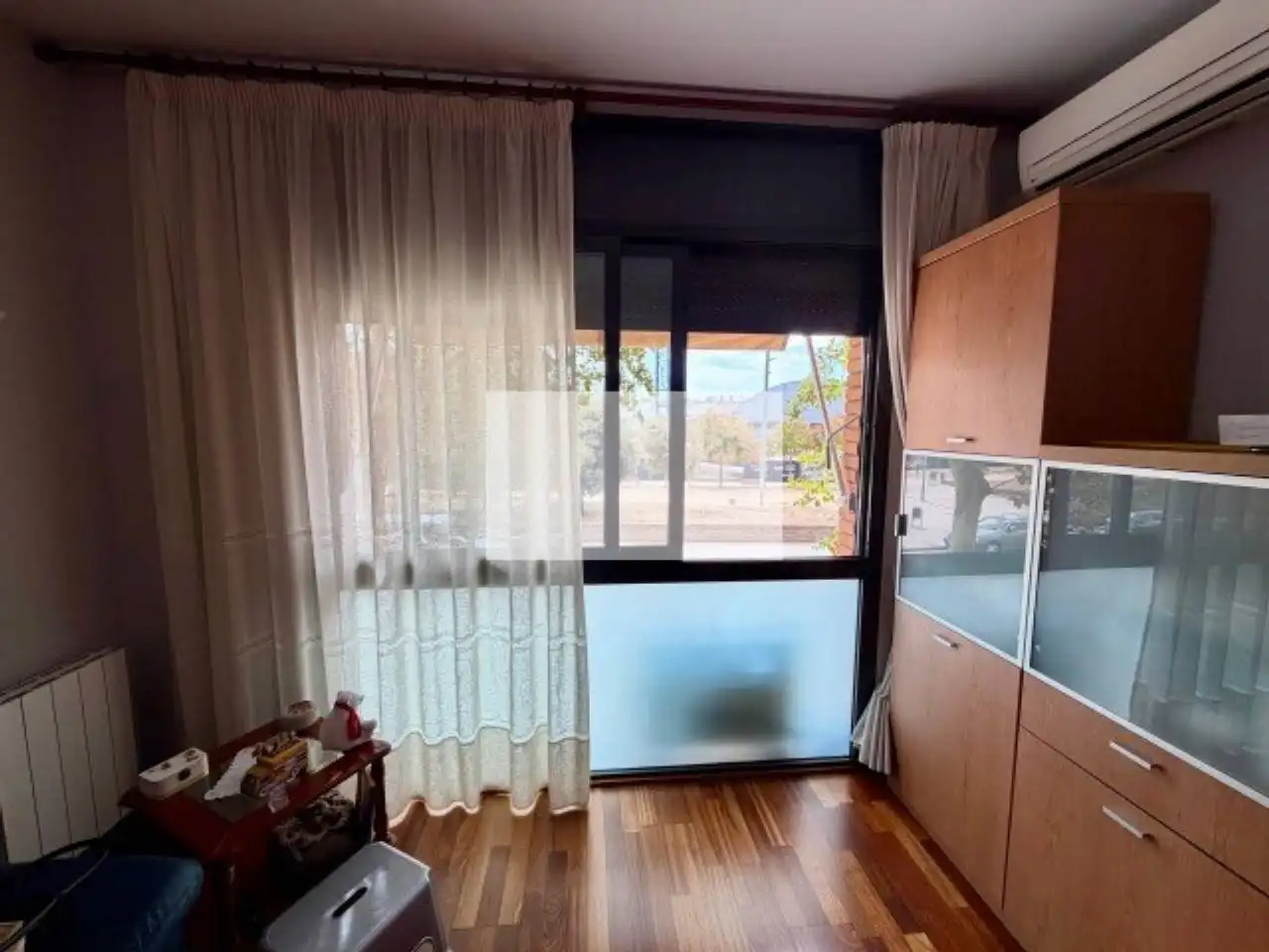 Dormitori de Pis en venda en Sabadell amb Aire condicionat, Calefacció i Parquet