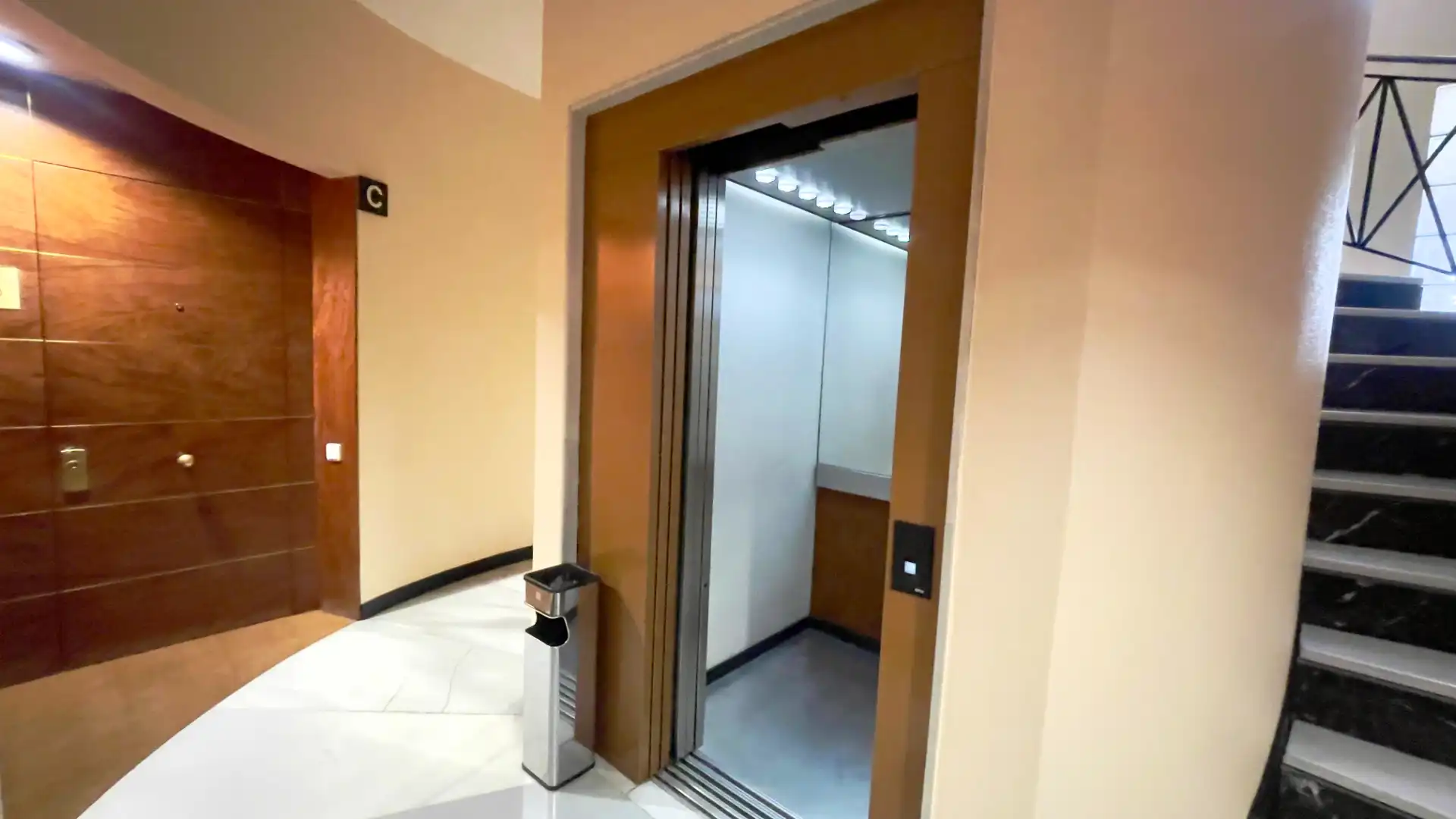Büro zum Verkauf in Ponferrada mit Klimaanlage, Heizung und Möbliert
