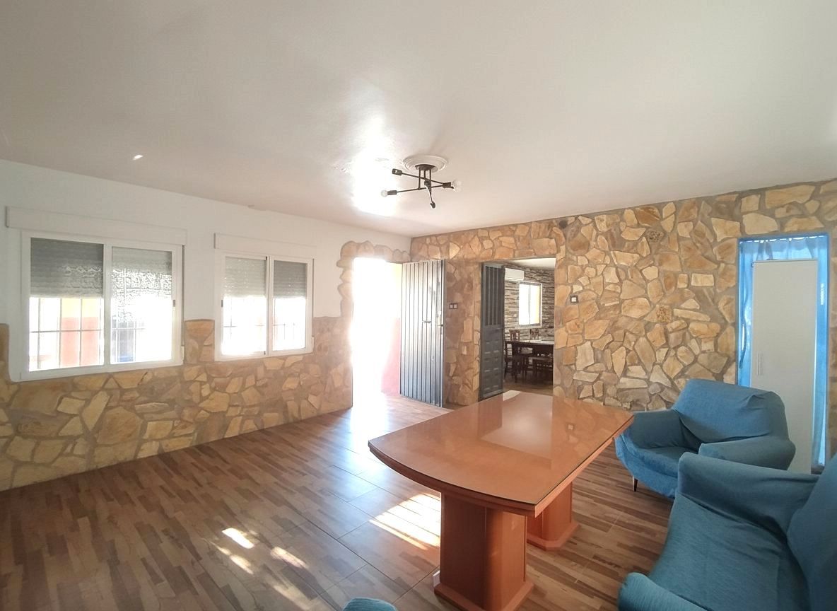 Finca rústica en venda en Valverde de Mérida amb Aire condicionat i Moblat