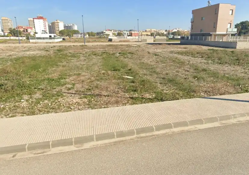 Terreny residencial en venda a Carrer Riu Xúquer, imagen 2