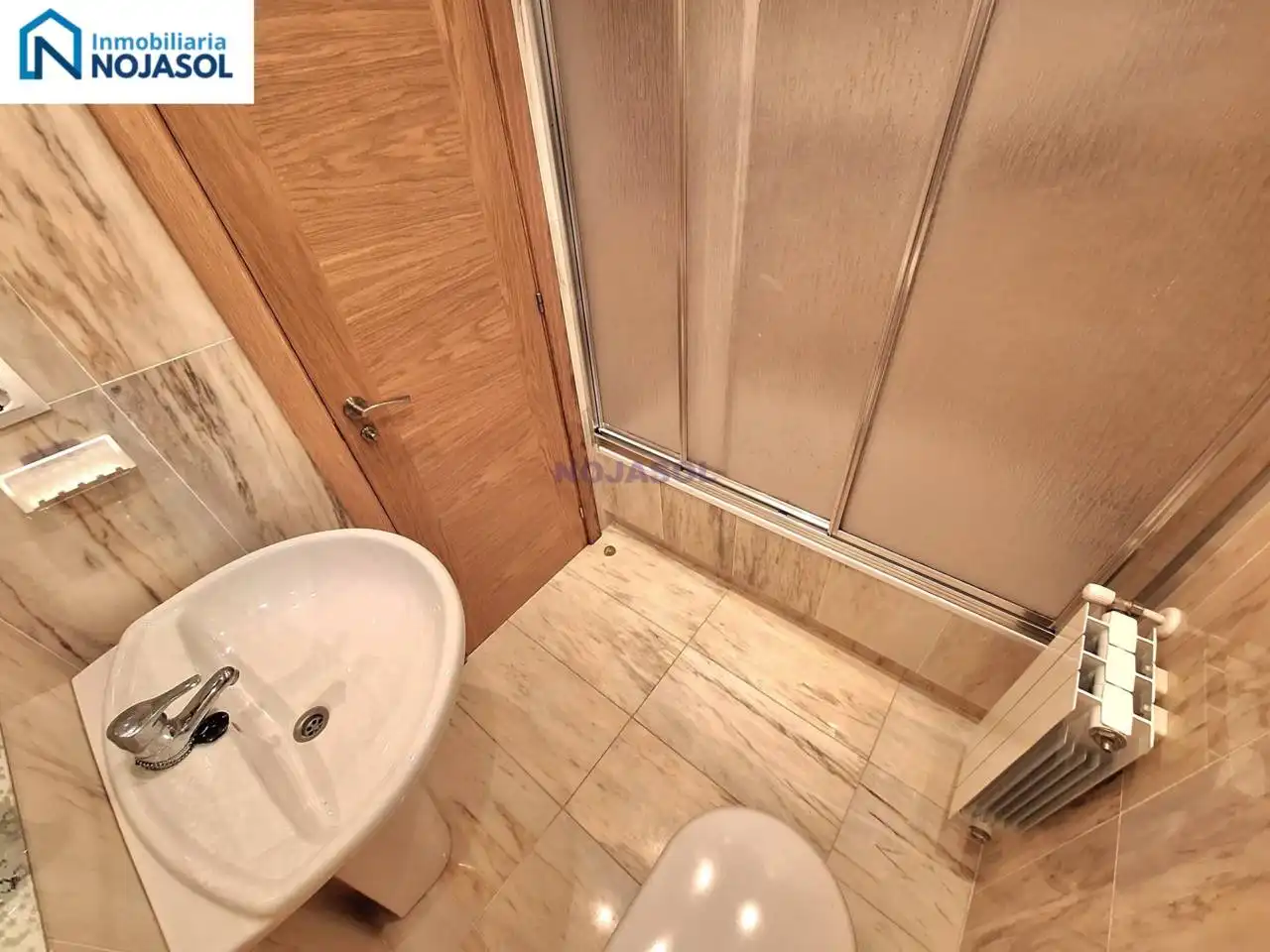Badezimmer von Wohnungen zur Miete in Noja mit Heizung, Privatgarten und Terrasse