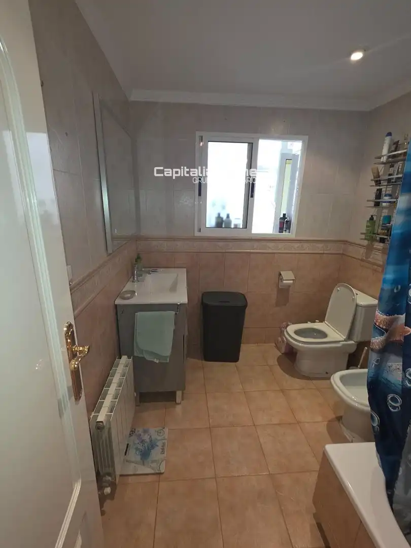 Bathroom of Flat for sale in Ibi  with Air Conditioner, Heating and Terrace