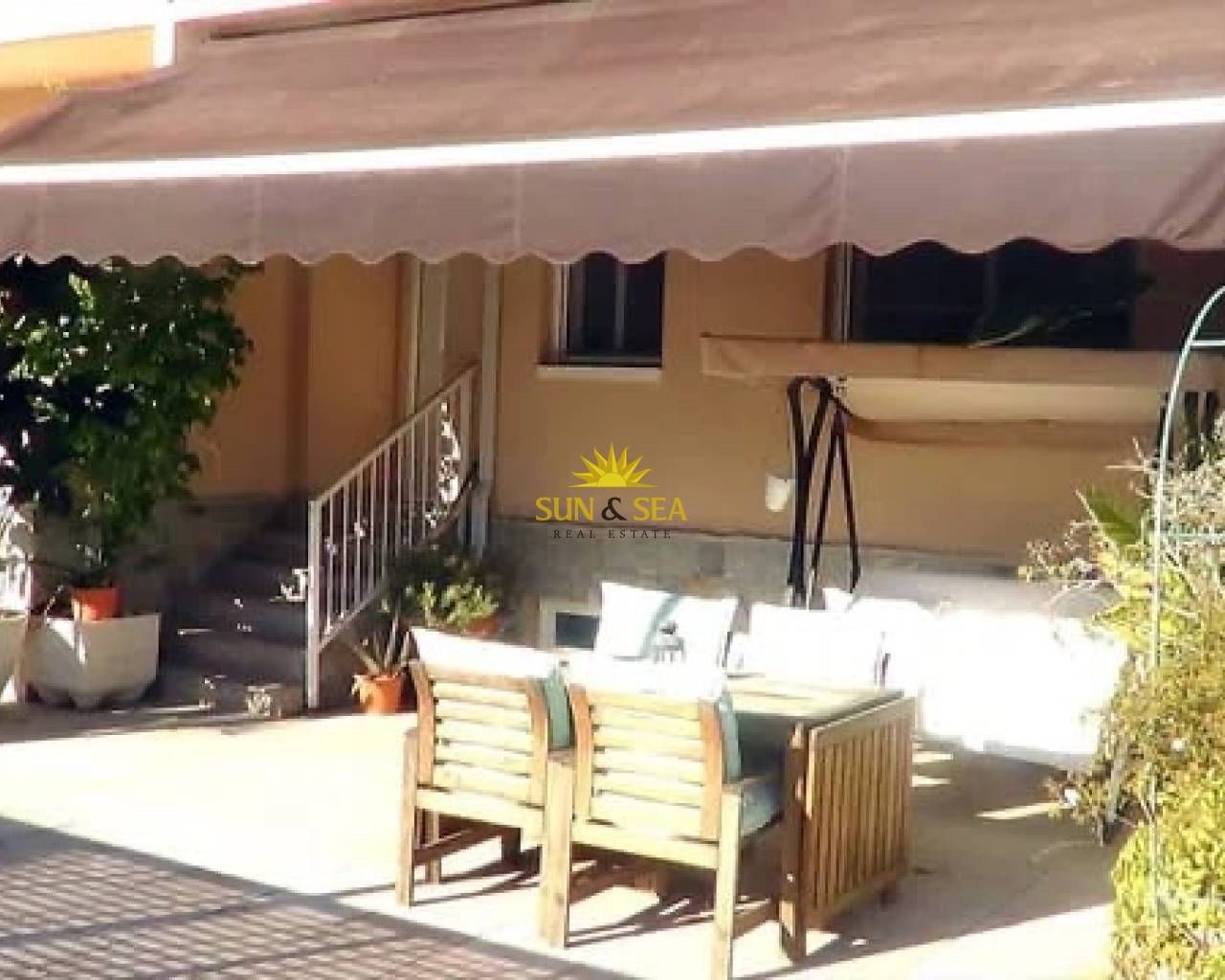 Terraza de Planta baja de alquiler en Elche / Elx con Aire acondicionado, Calefacción y Piscina