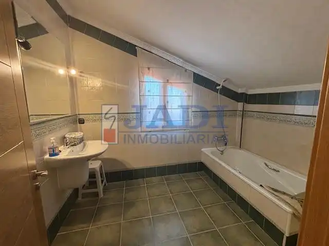 Chalet con piscina en venta en Valdepeñas, imagen 38