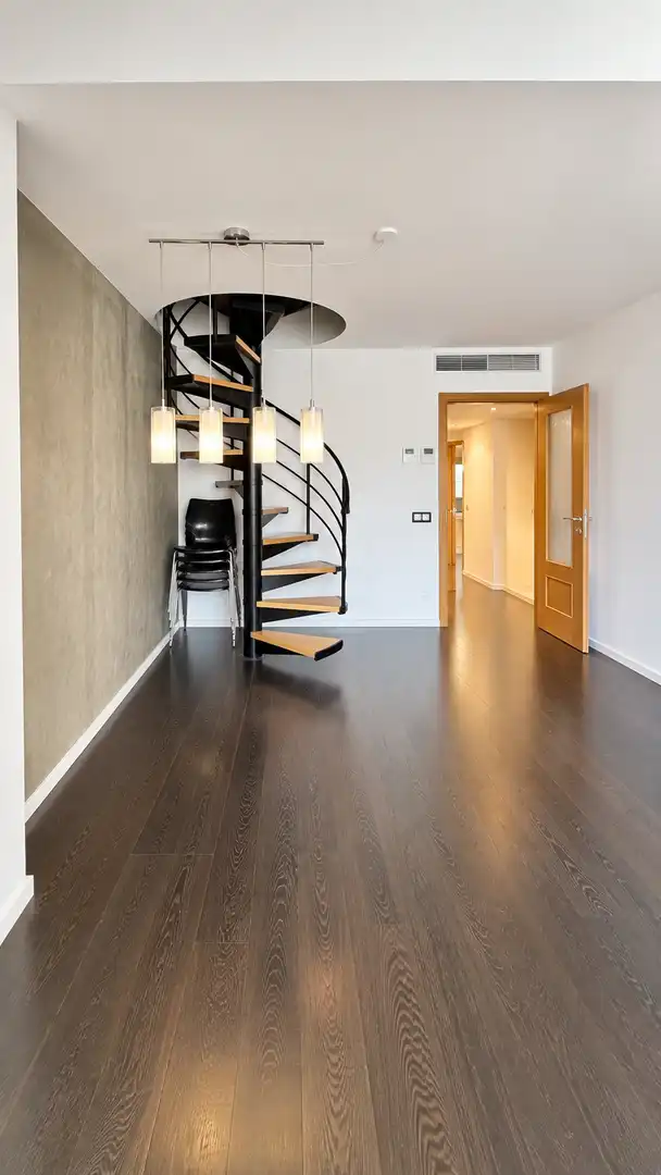 Wohnung zum Verkauf in Reus mit Klimaanlage, Terrasse und Balkon