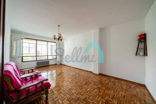 Piso en Alquiler en Del Acebo en Cangas del Narcea