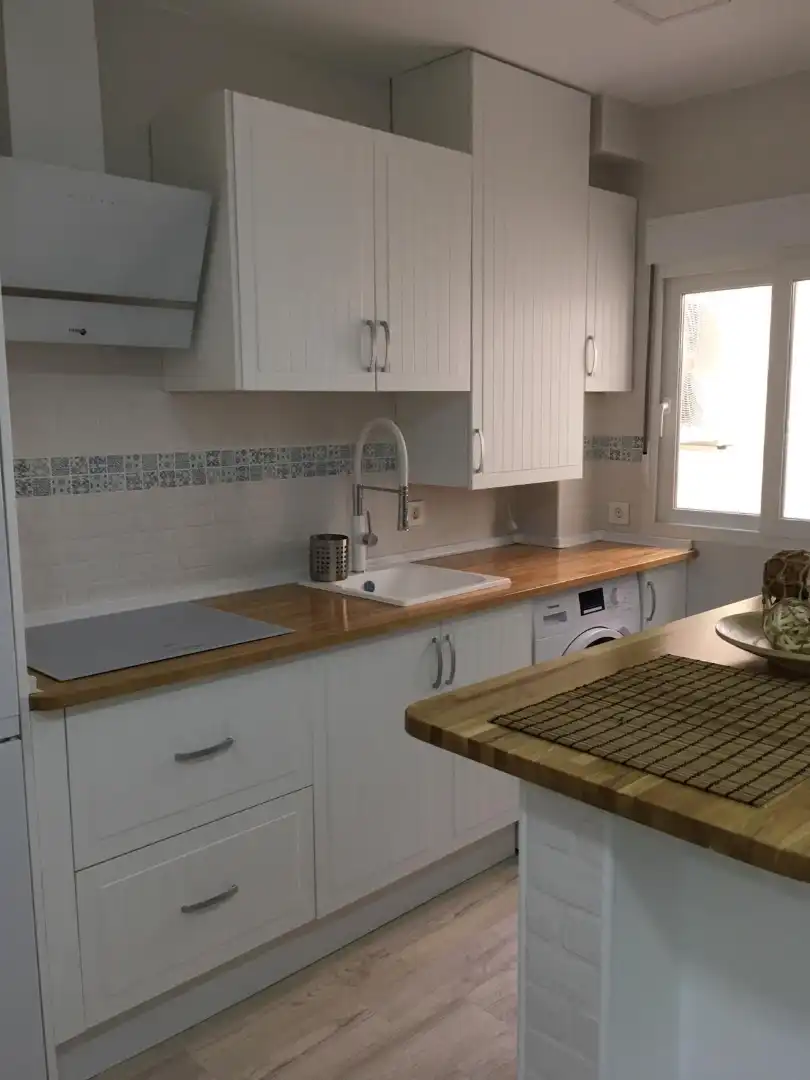 Cocina de Piso de alquiler en Málaga con Aire acondicionado, Amueblado y Horno