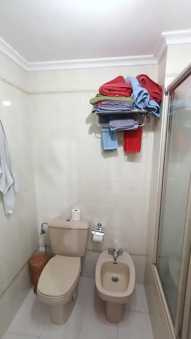 Bany de Pis en venda en Burgos amb Calefacció, Parquet i Traster