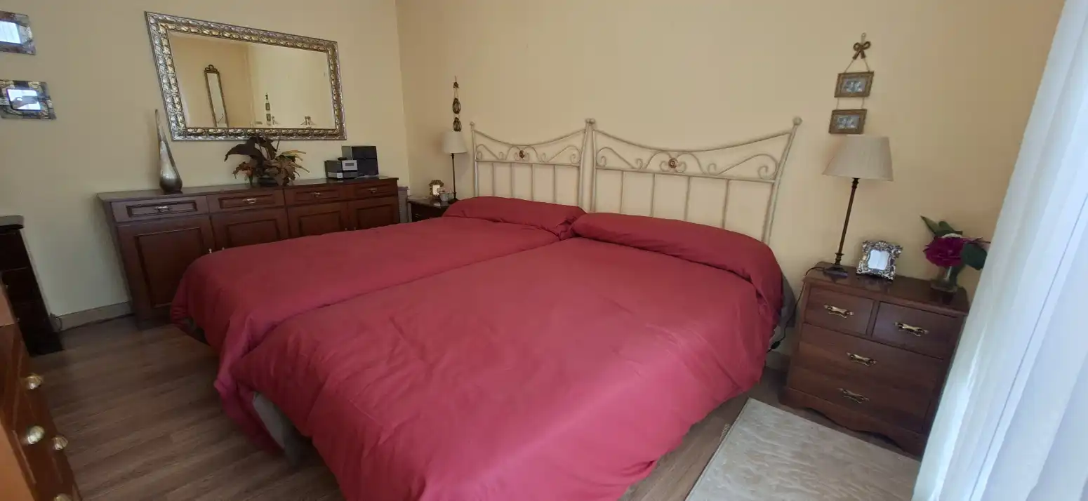 Schlafzimmer von Wohnung zum Verkauf in Torrelavega  mit Heizung, Parkett und Abstellraum