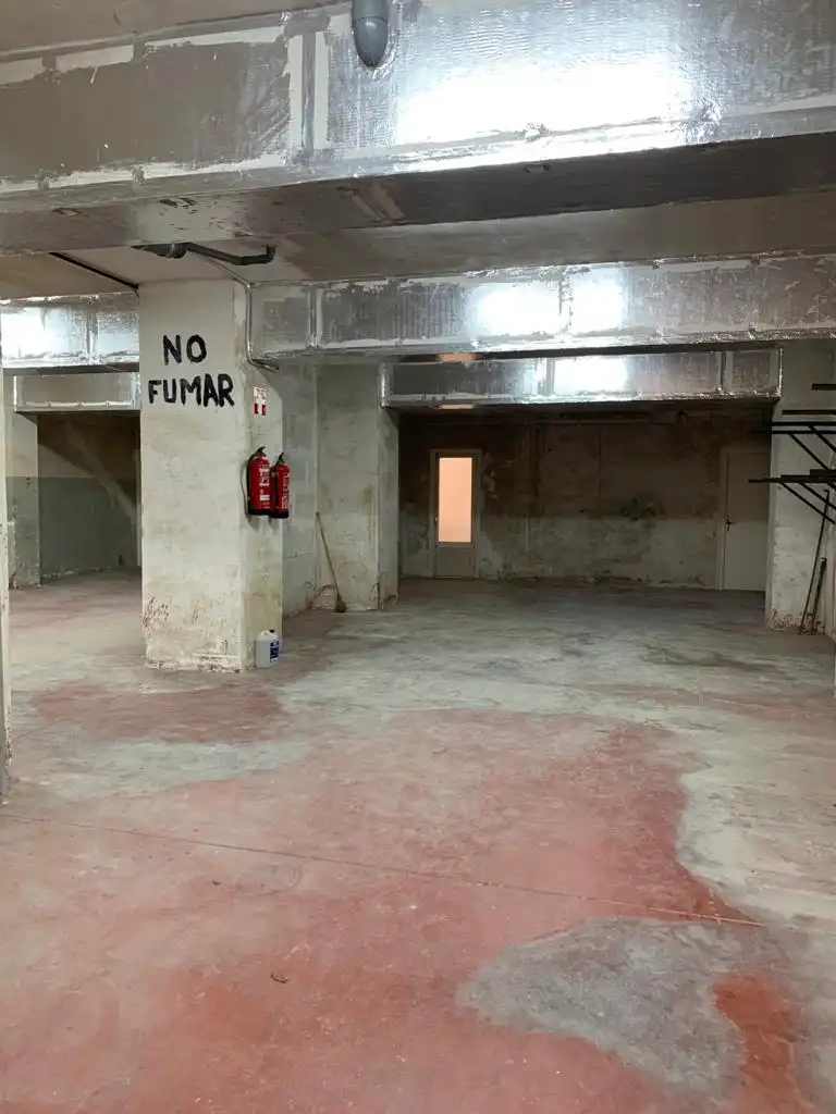 Local comercial en venda a Passatge de Milans, imagen 5