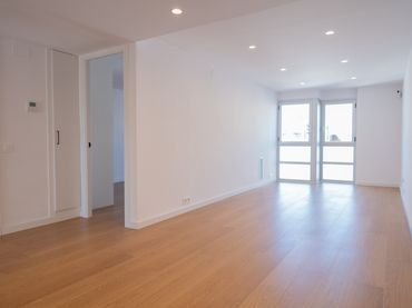 Flat with lift for sale in Carrer de Santa Teresa 19