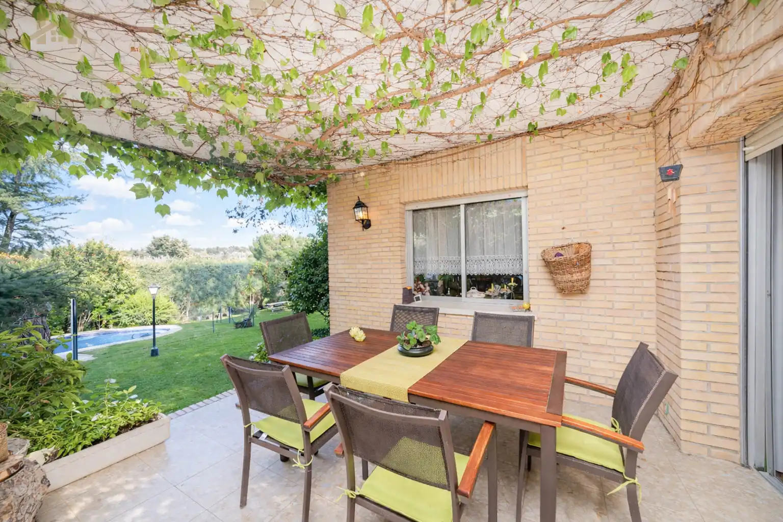Jardí de Casa o xalet en venda en Boadilla del Monte amb Aire condicionat, Calefacció i Jardí privat