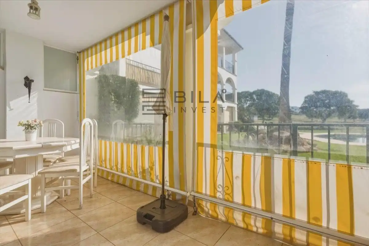 Flat for sale in La Siesta, Mijas Golf