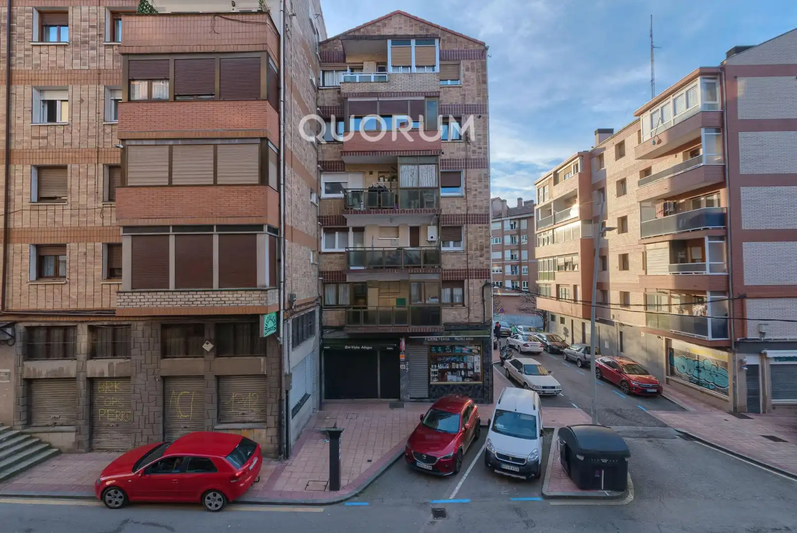Vista exterior de Piso en venta en Barakaldo  con Calefacción, Trastero y Amueblado