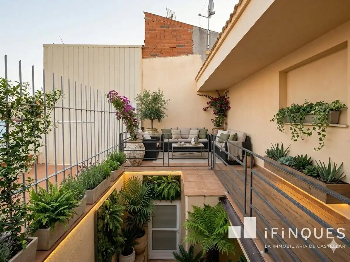 Terrassa de Casa o xalet en venda en Terrassa amb Aire condicionat, Calefacció i Parquet