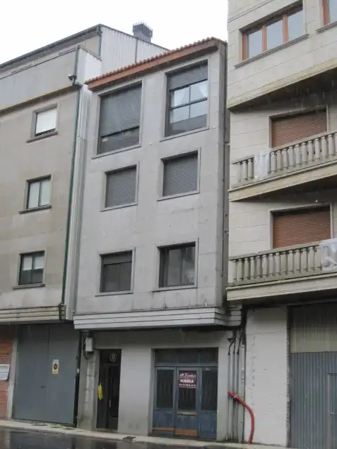 Vista exterior de Piso en venta en A Cañiza  
