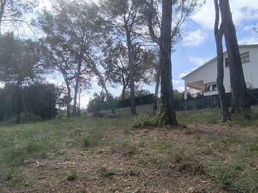 Terreny residencial en venda a Carrer de Can Farell