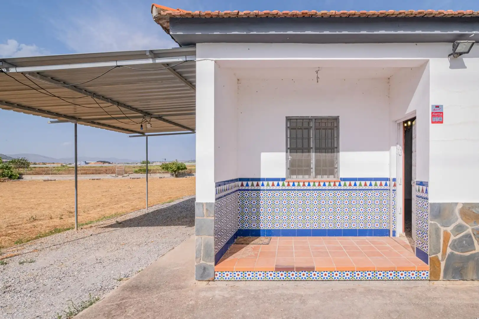 Vista exterior de Finca rústica en venda en Granada amb Moblat