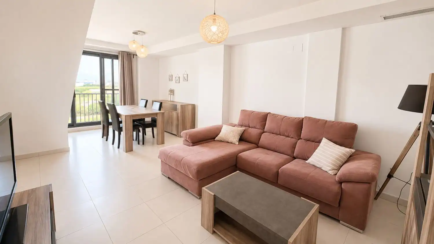 Sala de estar de Ático de alquiler en Oeste