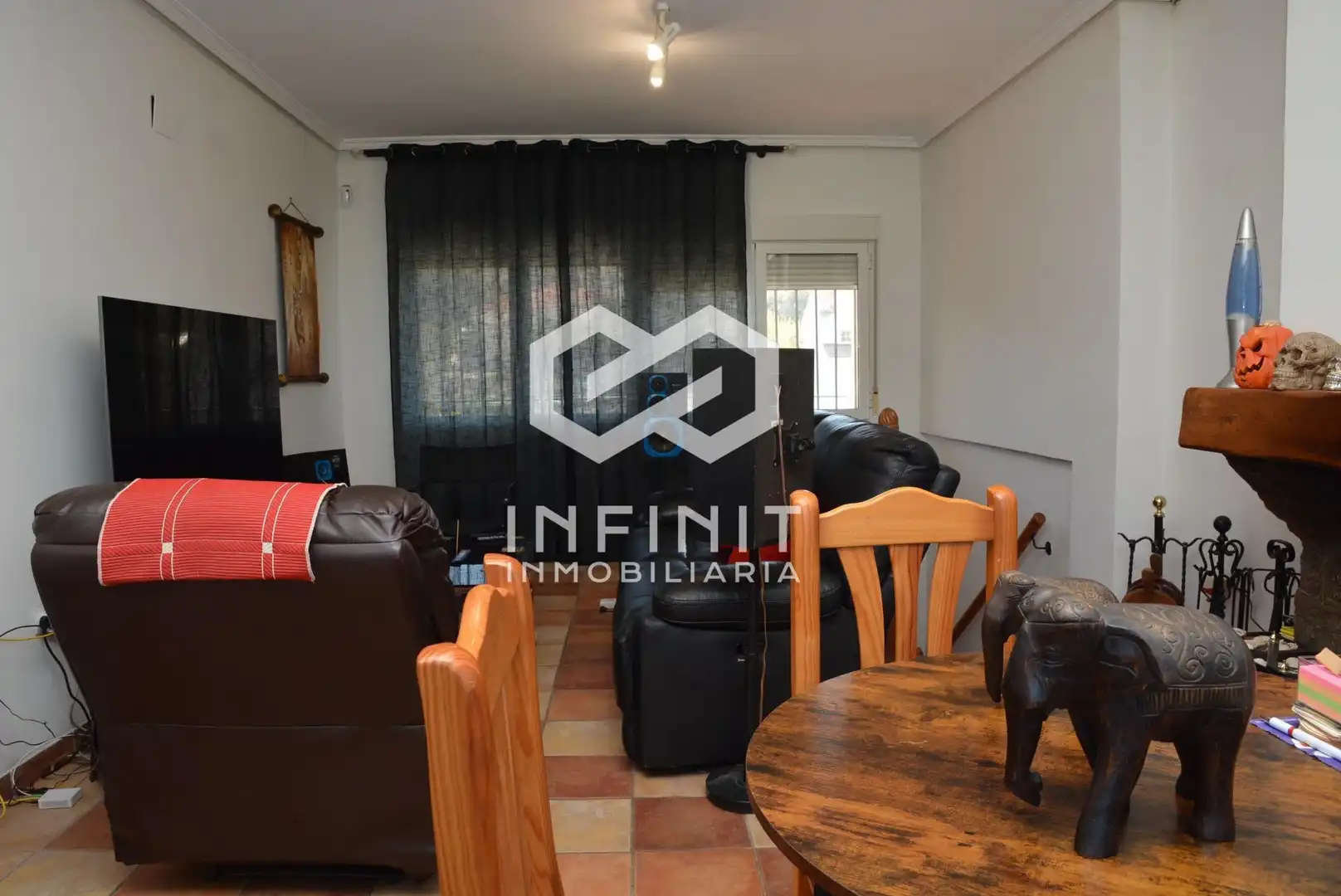Sala de estar de Casa o chalet en venta en Valdeaveruelo con Calefacción, Jardín privado y Terraza