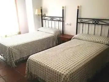 Dormitori de Pis en venda en Jérez del Marquesado amb Aire condicionat, Jardí privat i Parquet