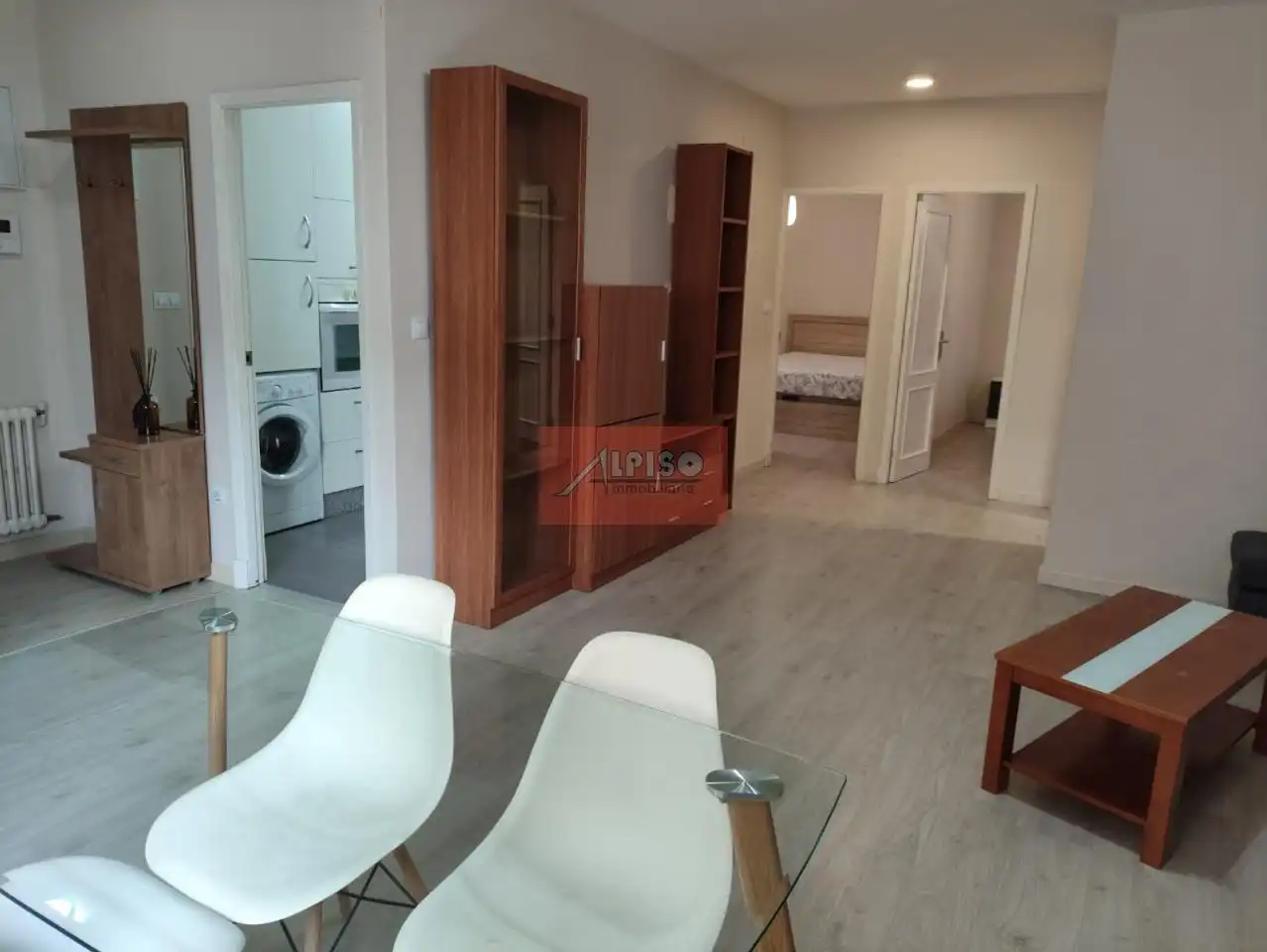 Living room of Flat for rent in Ourense Capital   with Heating, Storage room and Furnished