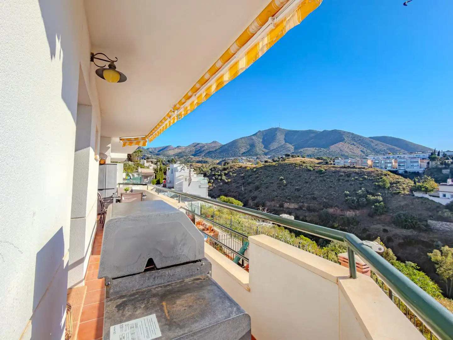 Terrassa de Pis en venda en Fuengirola amb Aire condicionat, Terrassa i Piscina comunitària