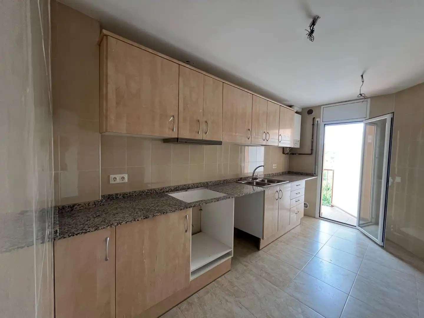 Kitchen of Duplexes for sale in Tordera  with Terrace and Balcony