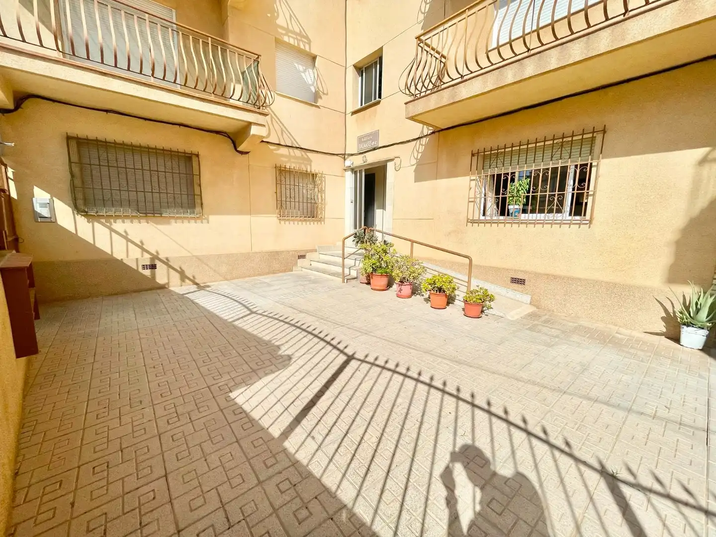 Außenansicht von Erdgeschoss zur Miete in San Pedro del Pinatar mit Möbliert, Waschmaschine und Mikrowelle