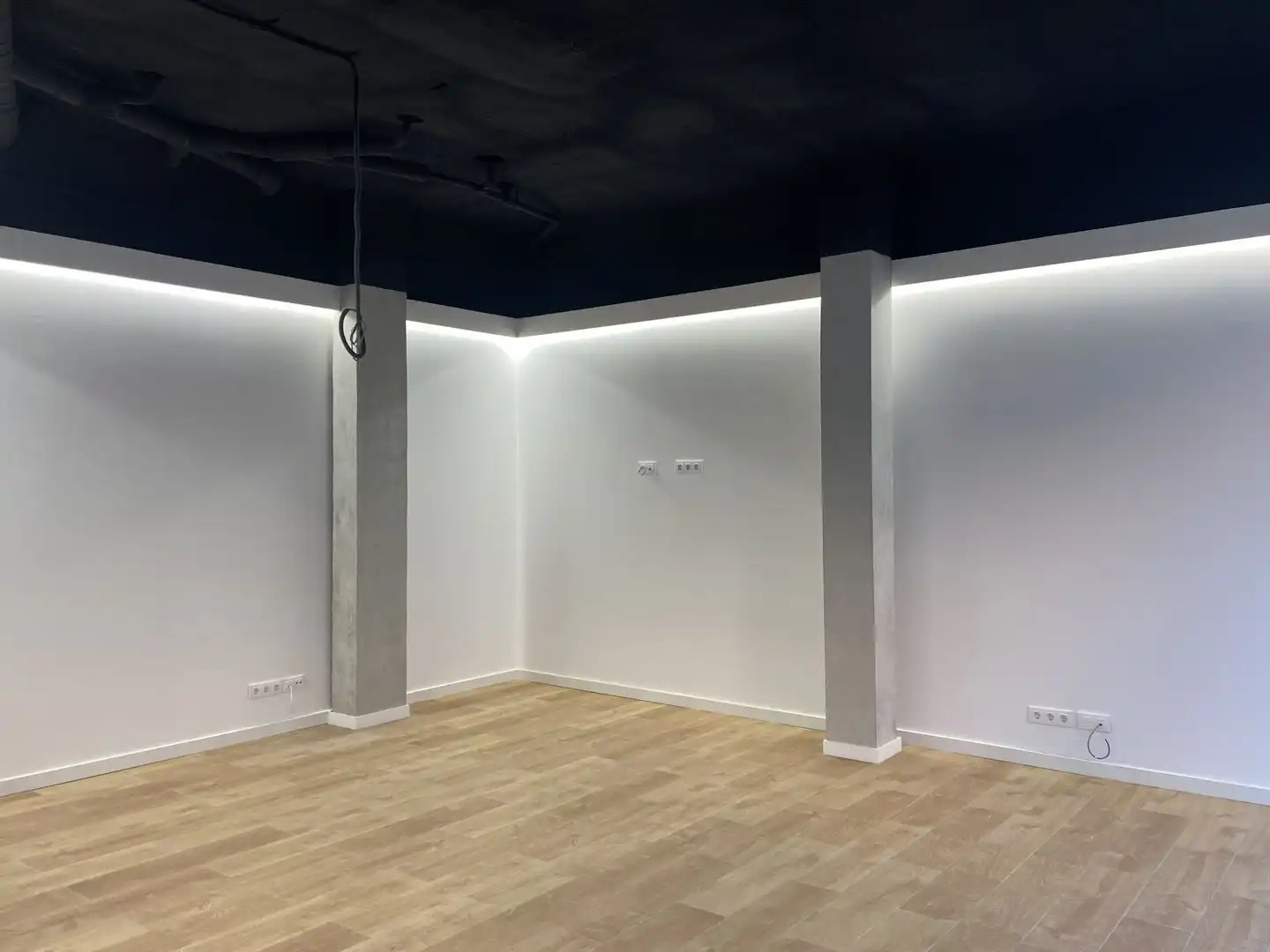 Local commercial à vendre à Eixample Sud – Migdia, imagen 4