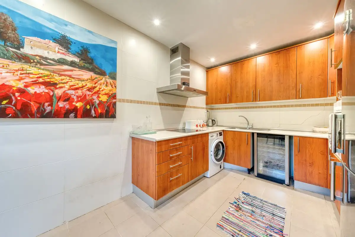 Cocina de Casa adosada en venta en Estepona con Aire acondicionado, Terraza y Piscina comunitaria