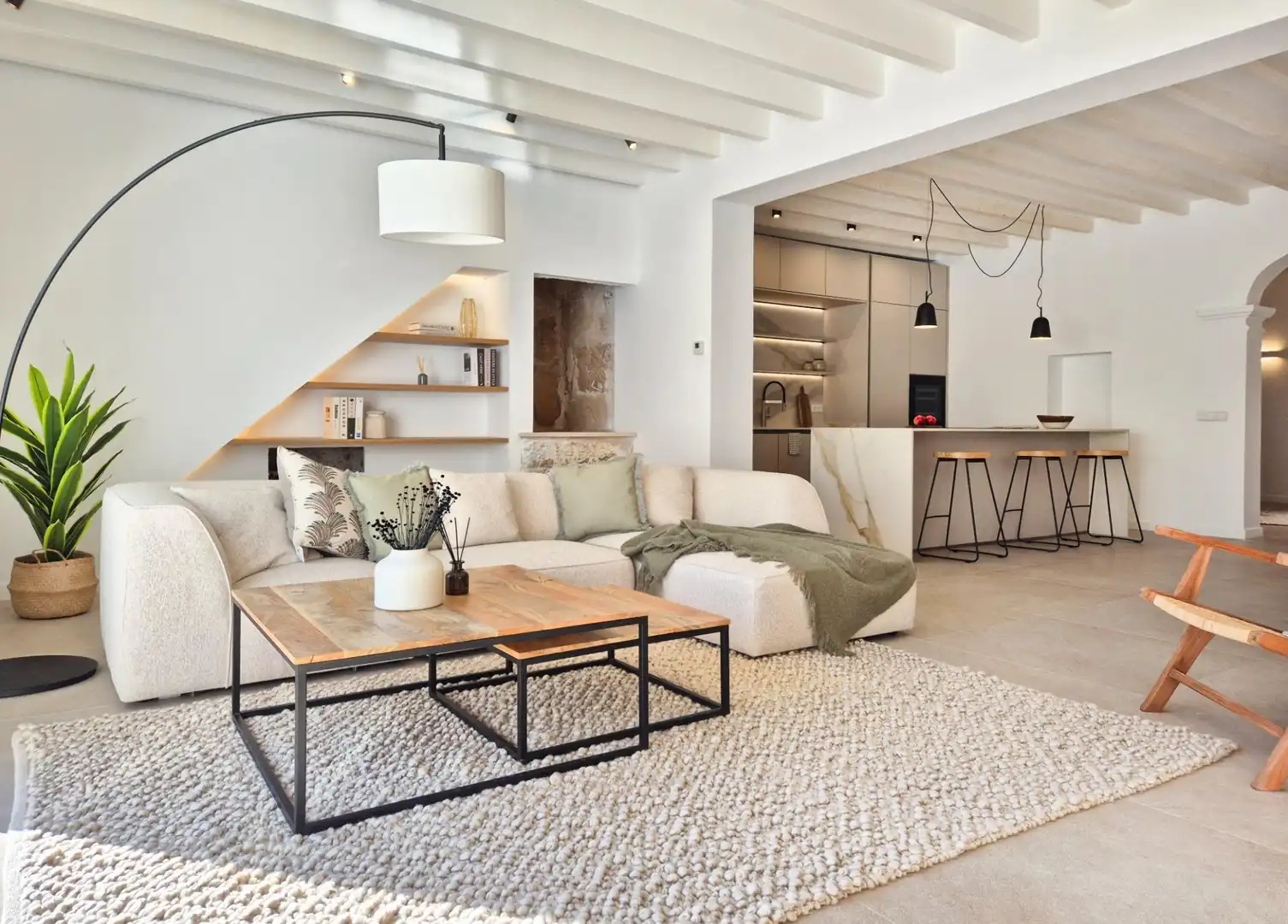 Sala d'estar de Casa o xalet en venda en  Palma de Mallorca amb Aire condicionat, Calefacció i Jardí privat