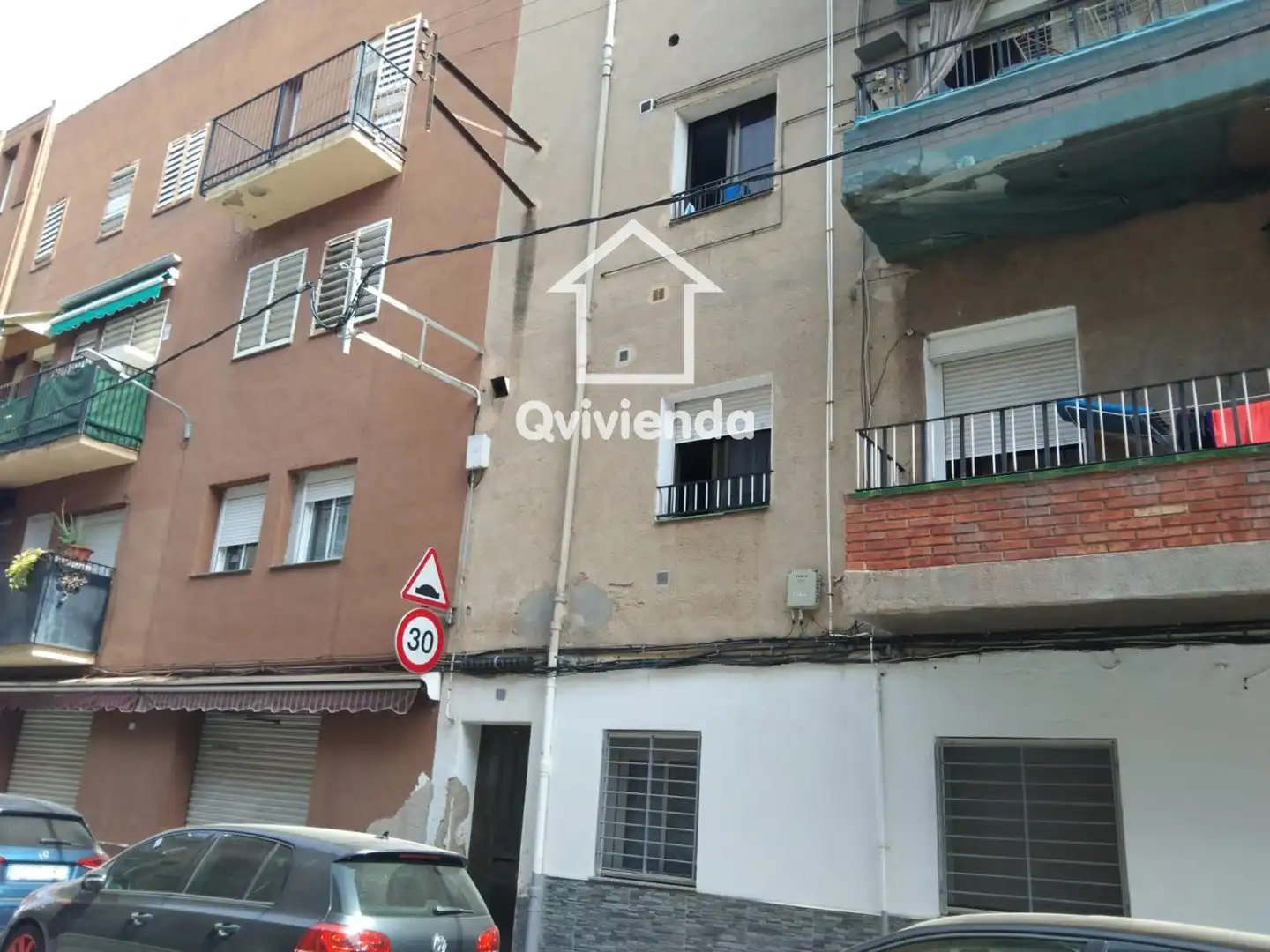 Vista exterior de Piso en venta en Canovelles