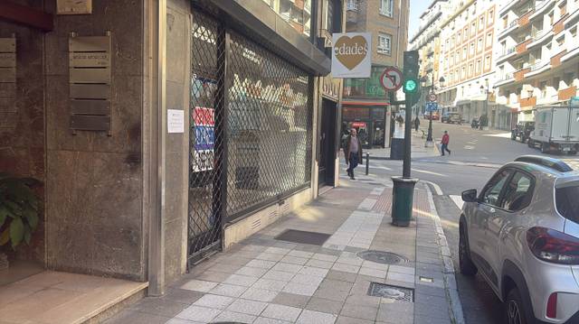 Local comercial en Alquiler en Oviedo - MARQUES DE PIDAL, 21 en Parque San Francisco - Uría