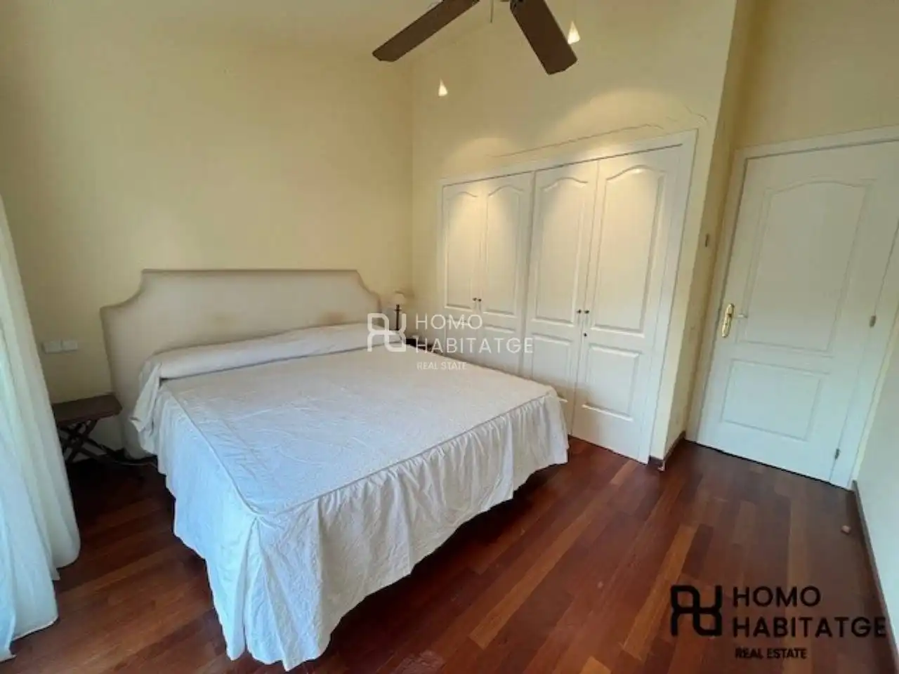 Habitación de Casa o chalet en venta en Castell d'Aro, Platja d'Aro i s'Agaró con Aire acondicionado, Calefacción y Parquet
