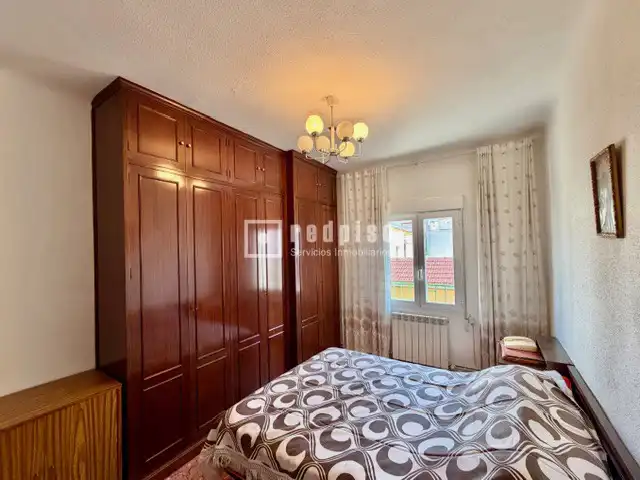 Habitación de Piso en venta en Madrid con Calefacción y Trastero