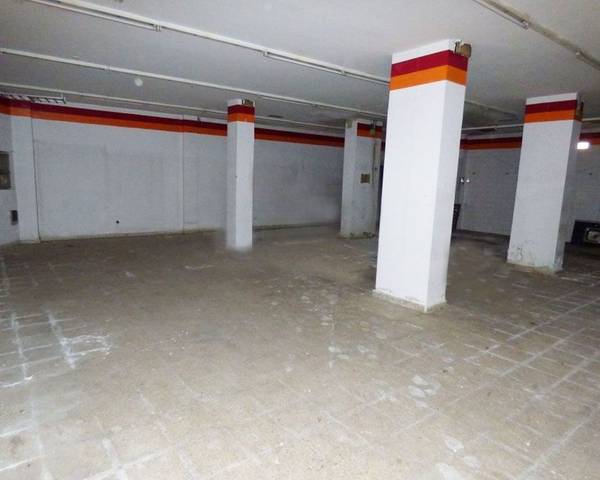 Local comercial en Venta en Tejares - Chamberí - Alcades