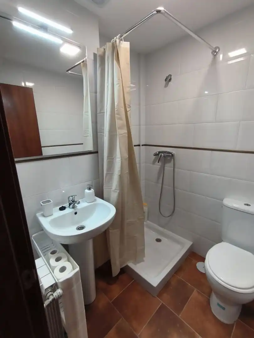 Bathroom of Houses for rent in San Roque de Riomiera  with Private garden and Terrace