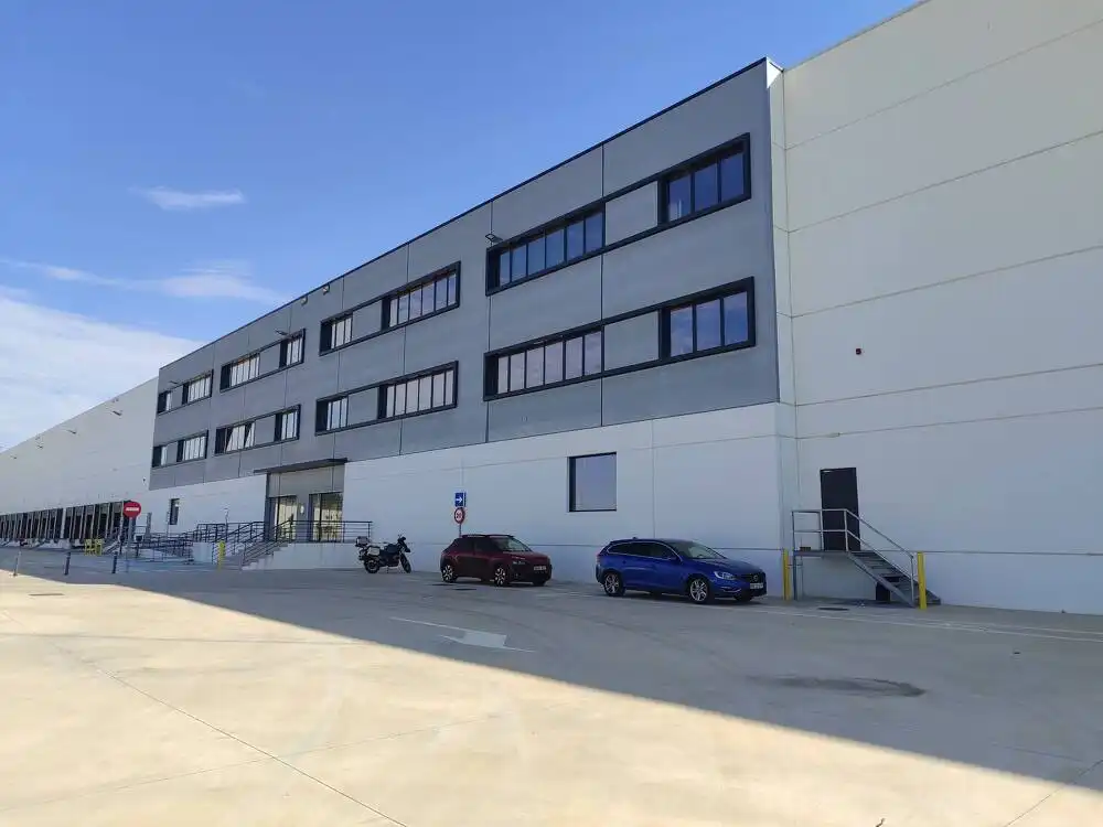 Exterior view of Industrial buildings for rent in Azuqueca de Henares