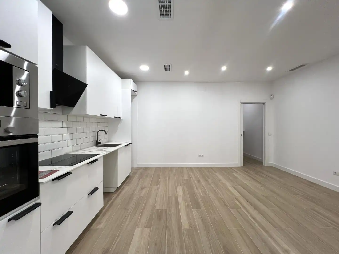 Wohnung zum Verkauf in Carrer de les Aigües del Llobregat, imagen 4