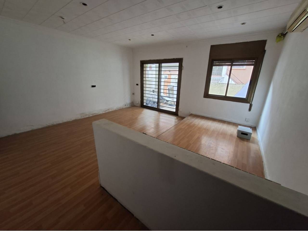 Flat for sale in Ripollet  with Parquet flooring and Terrace