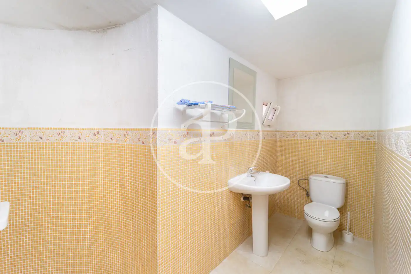 Bathroom of Houses for sale in Dénia  with Air Conditioner, Heating and Private garden