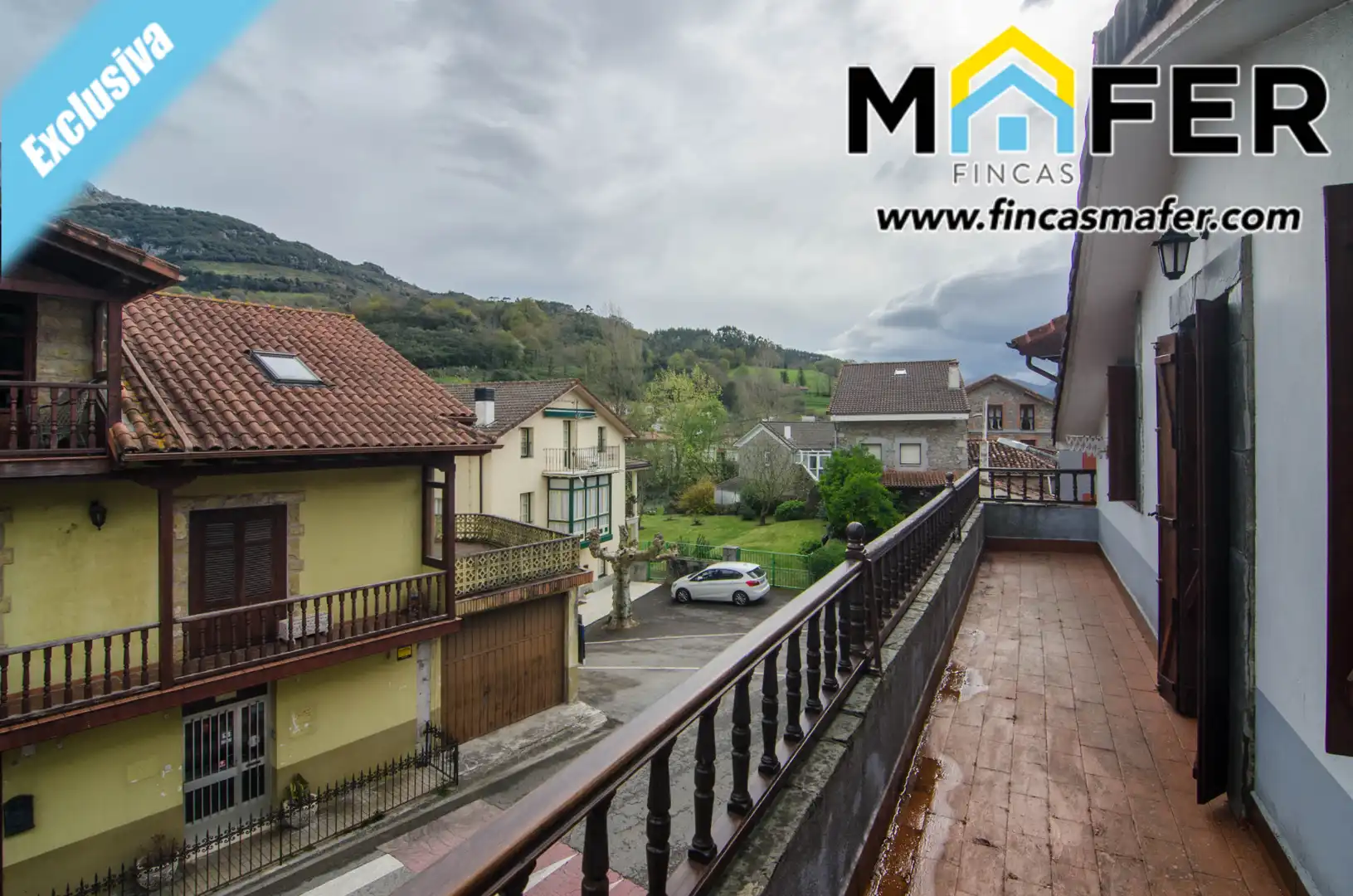 Vista exterior de Casa adosada en venta en Ruesga con Calefacción, Parquet y Balcón