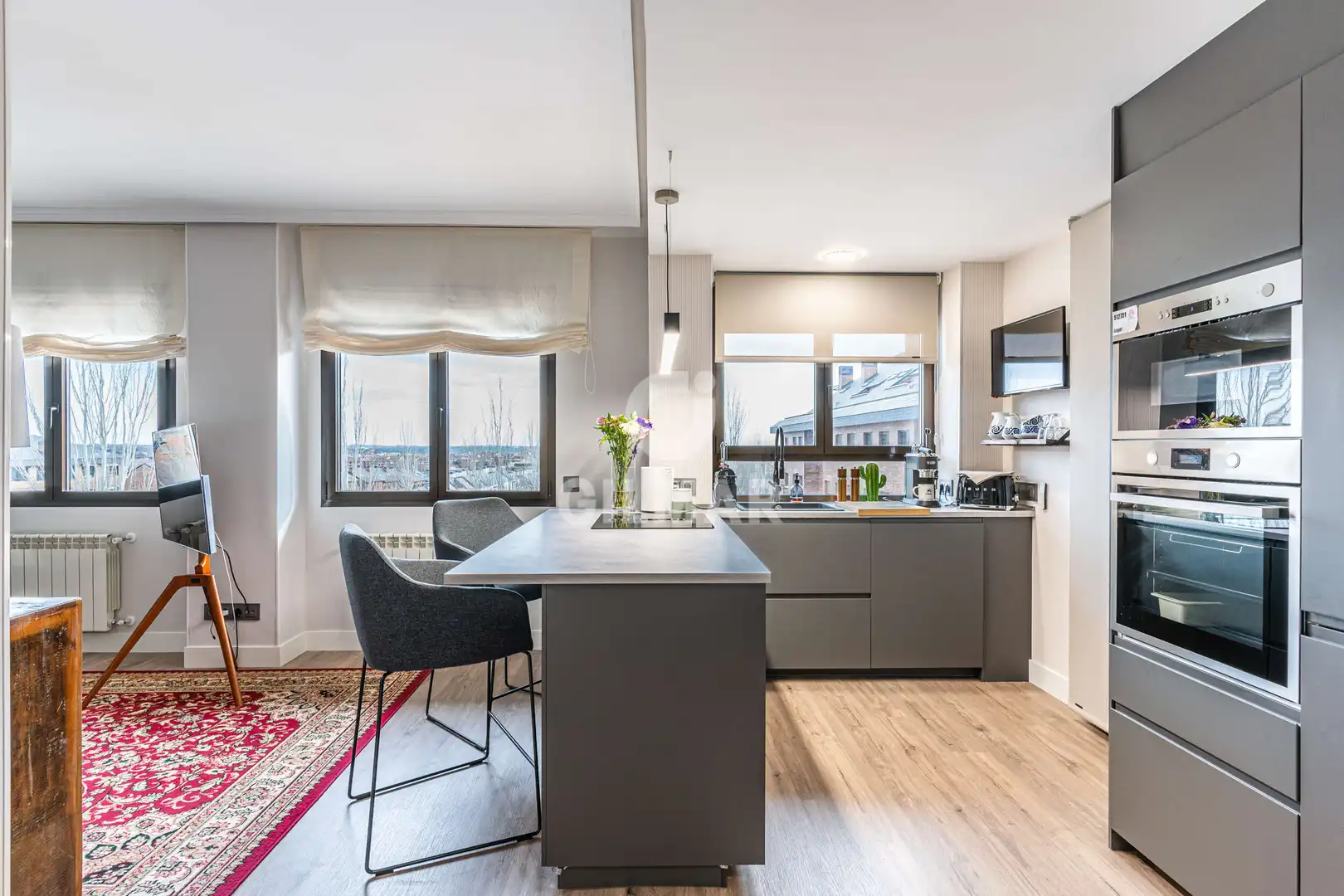 Cocina de Dúplex en venta en Boadilla del Monte con Calefacción, Jardín privado y Trastero