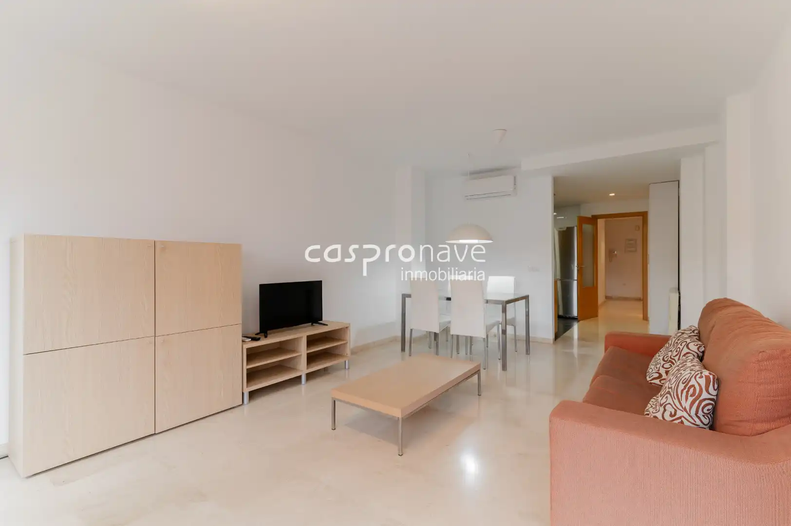 Living room of Study for sale in Castellón de la Plana / Castelló de la Plana  with Air Conditioner and Furnished