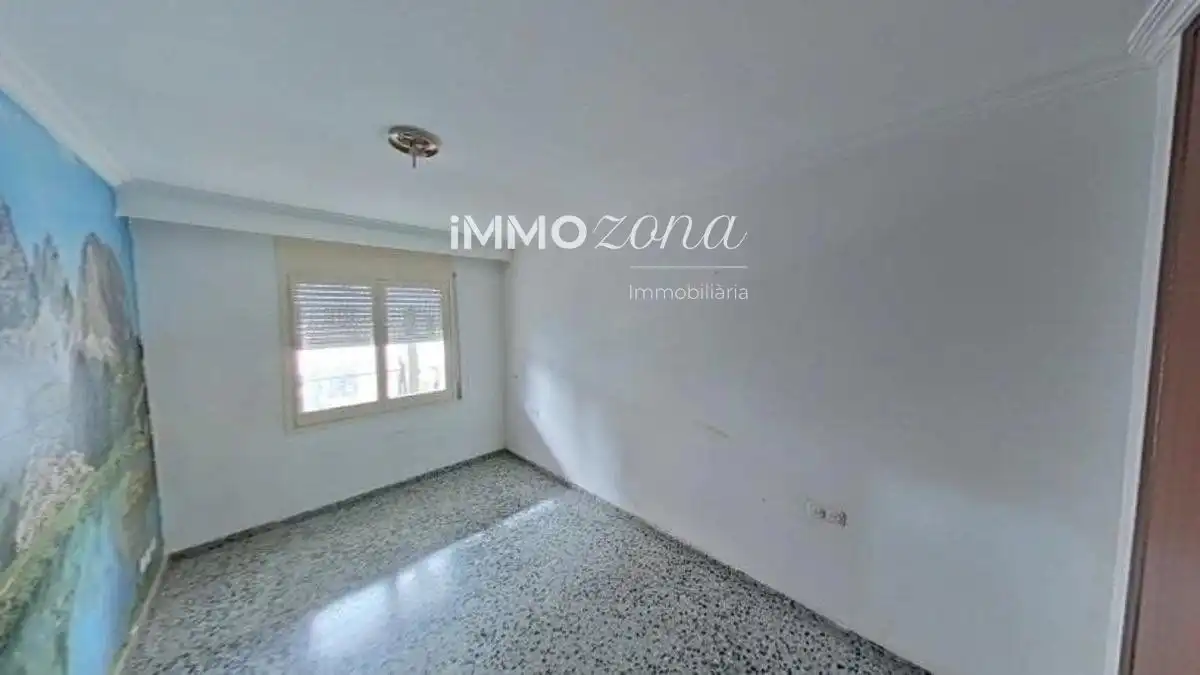 Vista exterior de Apartamento en venta en Urbanitzacions
