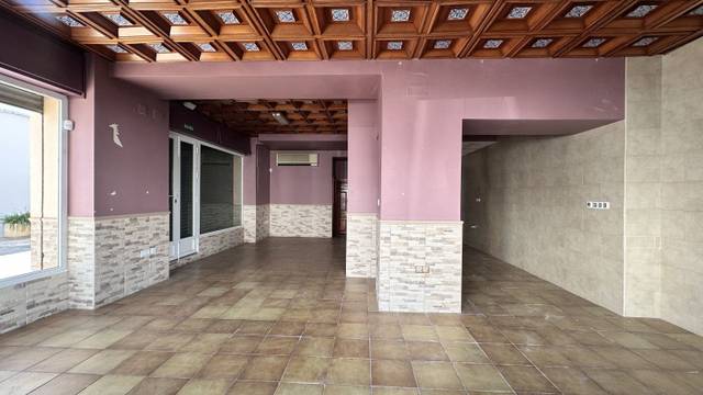 Local comercial en Venta en Lebrija